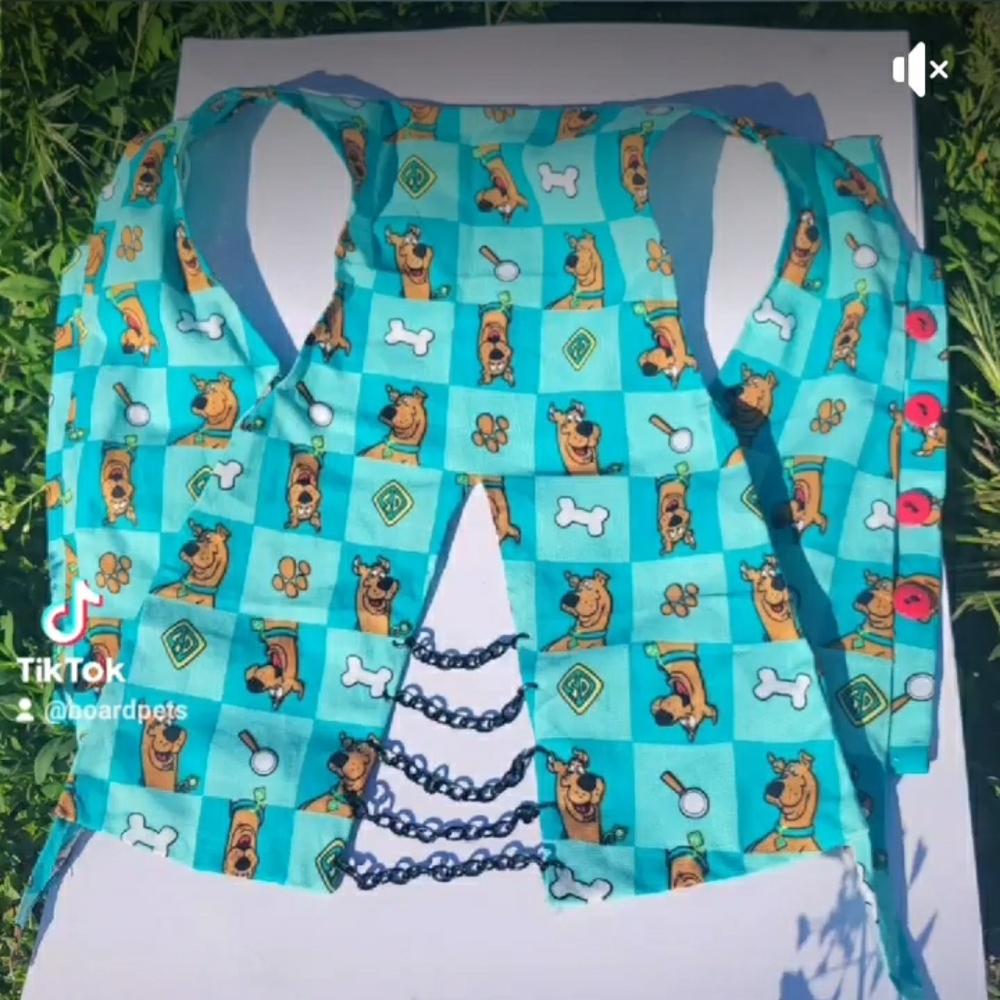 Cool little customized DoggyT-Shirts - Picture 1 of 15